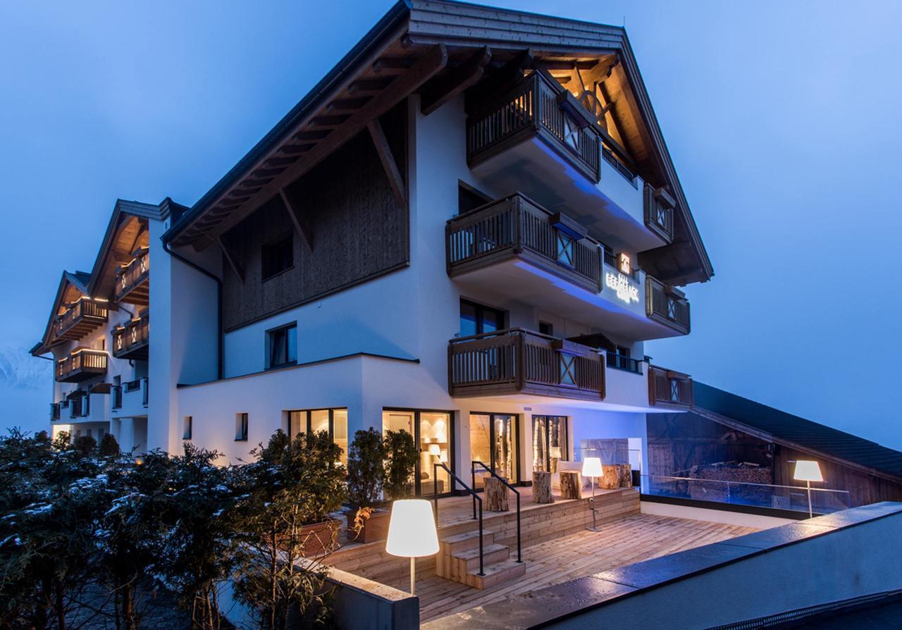 Hotel Bergblick 4 Sterne Superior Fiss Kültér fotó